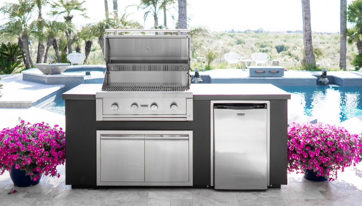 Alta 84I BBQ Island – Complete Outdoor Kitchen Solution – detailed product view