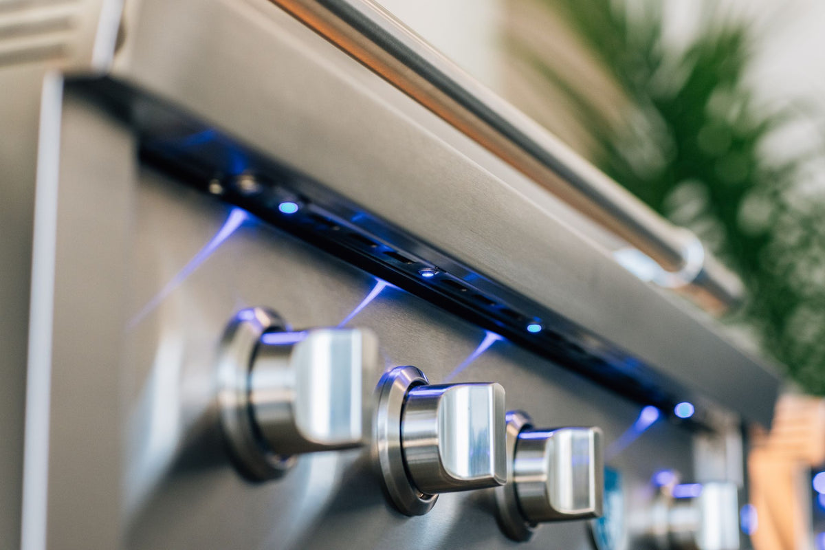American Made Grills Estate 36" Built-In Gas Grill – #304 Stainless Steel - LED lighting detail